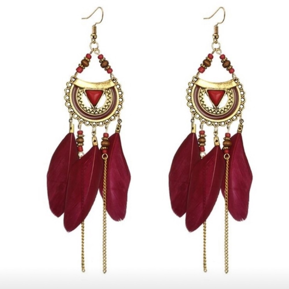 ✨HP✨NWT Vintage Red Feather Earrings ❤️😍